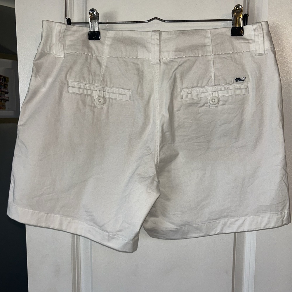 Vineyard Vines Womens White Chino Shorts Size 8 White Classic Whale Preppy - Picture 2 of 7